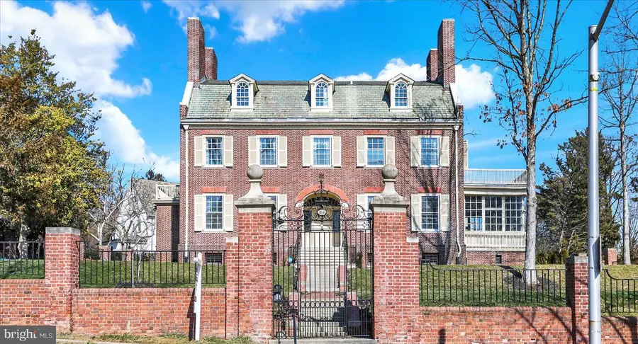 818 W University Pkwy, Baltimore, MD 21210 - #2