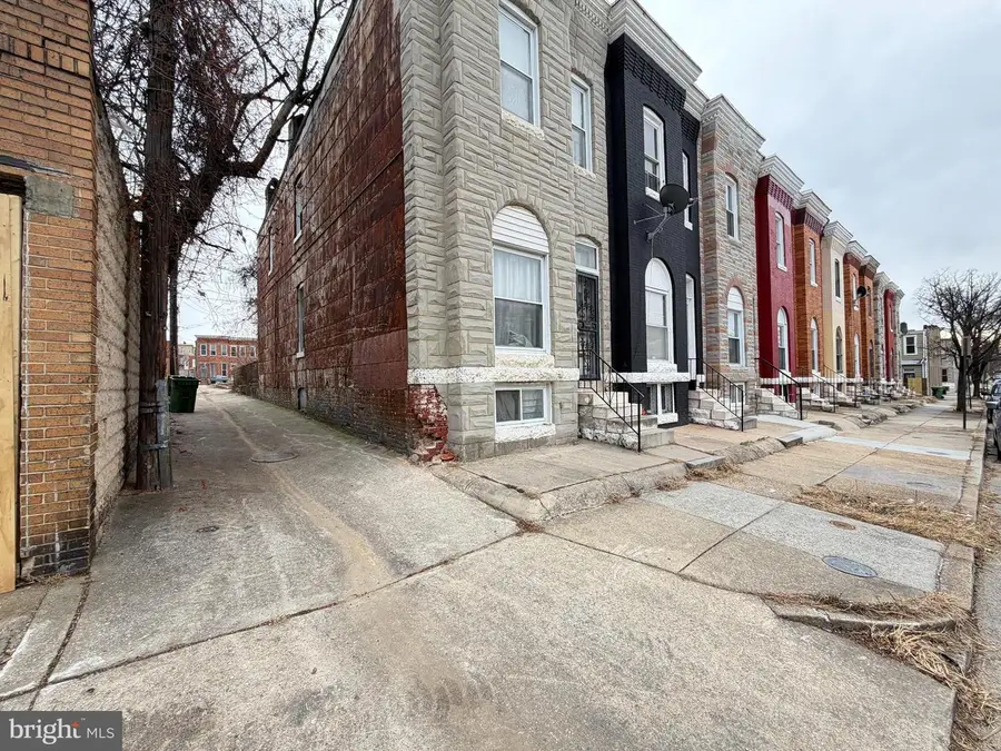 921 Appleton St, Baltimore, MD 21217 - #3