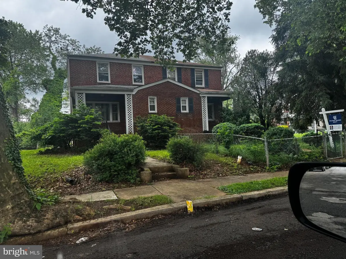 3902 Rosecrest Ave, Baltimore, MD 21215 - #1