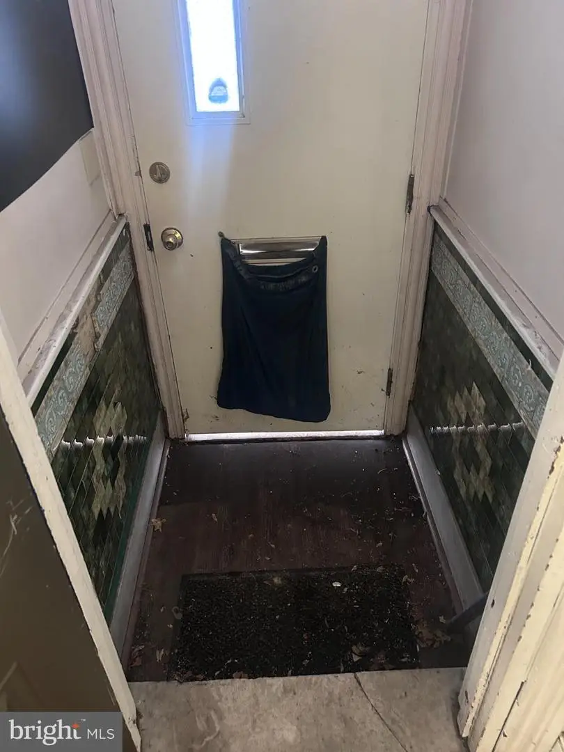 10 N Pulaski St, Baltimore, MD 21223 - #3