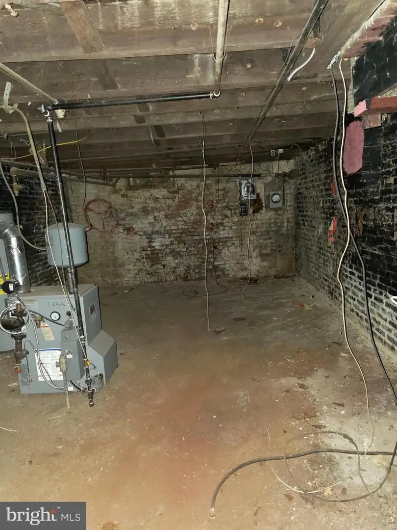 208 S Catherine St, Baltimore, MD 21223 - #3