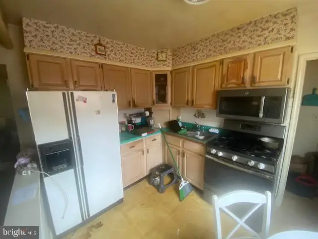 2908 Fendall Rd, Baltimore, MD 21207 - #3