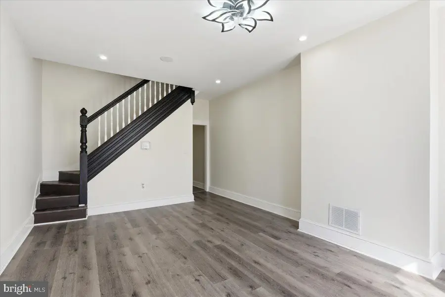 1622 E Lanvale St, Baltimore, MD 21213 - #3