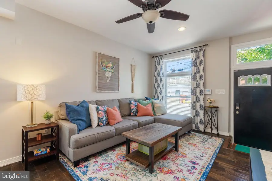 821 S Eaton St, Baltimore, MD 21224 - #3