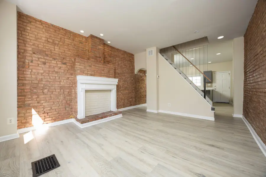 3920 Mount Pleasant Ave, Baltimore, MD 21224 - #2