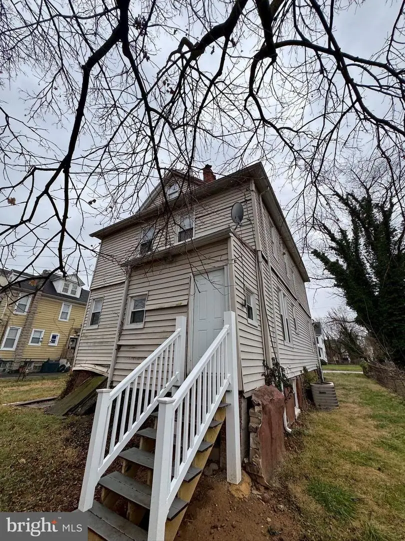 4102 Groveland Ave, Baltimore, MD 21215 - #2