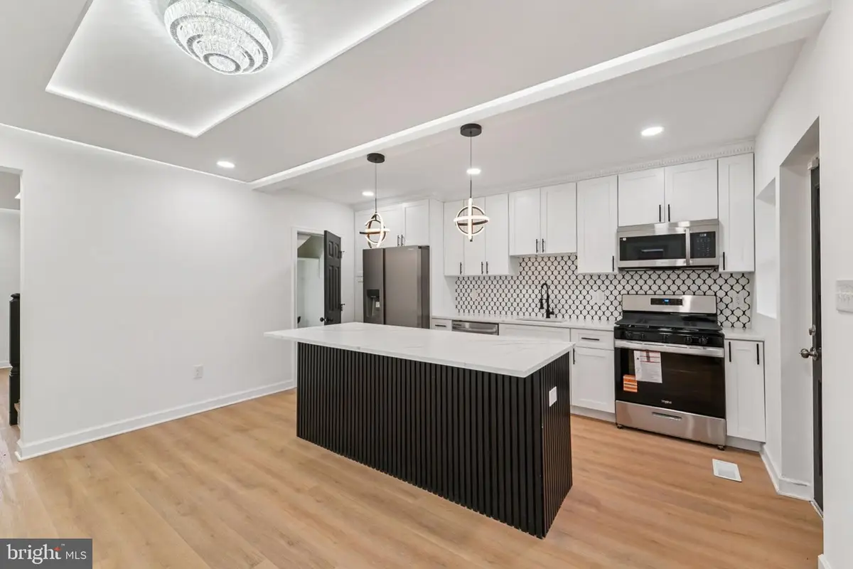 923 North Hill Rd, Baltimore, MD 21218 - #1