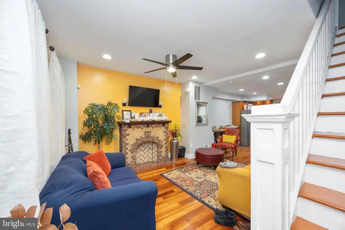 30 N Ellamont St, Baltimore, MD 21229 - #1