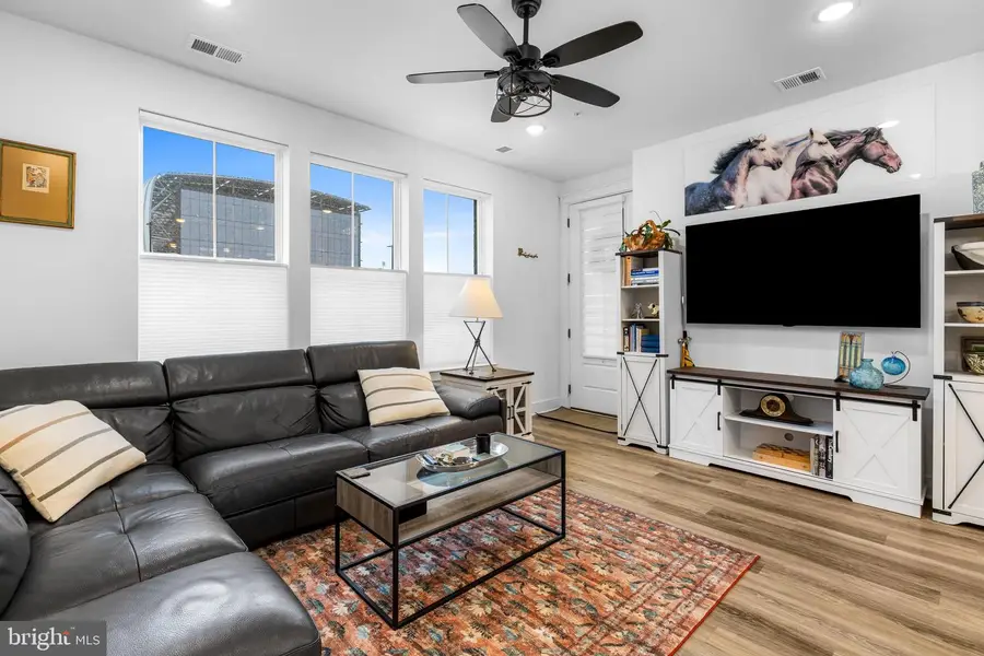 2508 W Peninsula Dr #302a, Baltimore, MD 21230 - #2