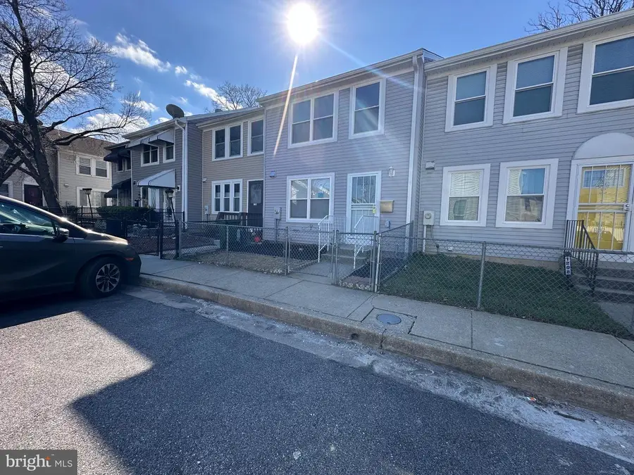 1206 Turpin Ln, Baltimore, MD 21202 - #2