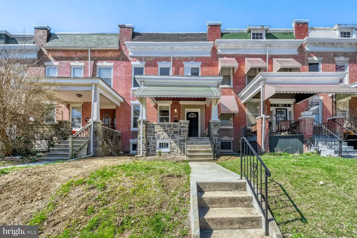 406 Lyndhurst St, Baltimore, MD 21229 - #1