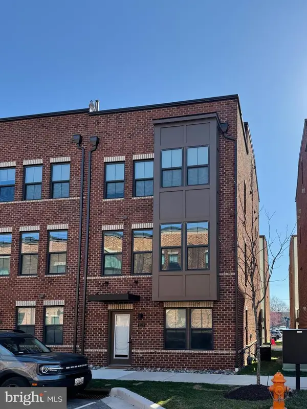 1511 Lowman St, BALTIMORE, MD 21230