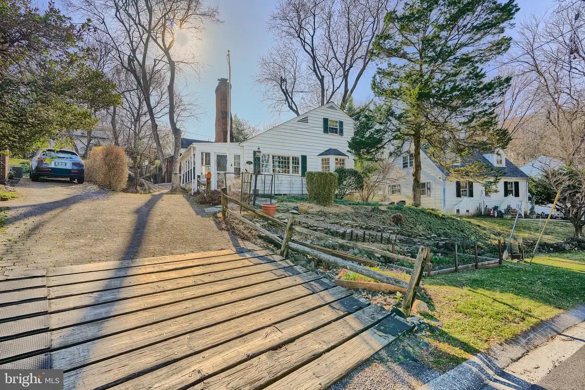 2316 Tucker Ln, Baltimore, MD 21207 - #1