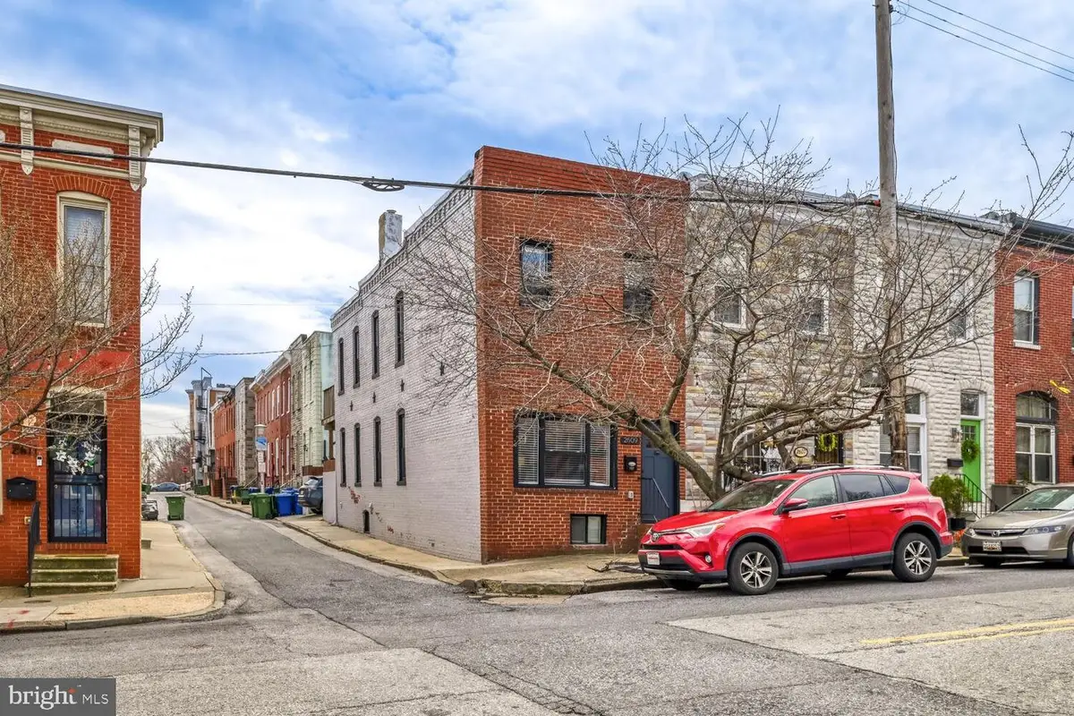 2609 E Fairmount Ave, Baltimore, MD 21224 - #1