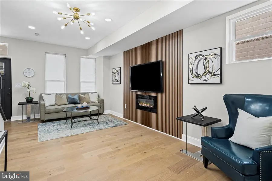 712 E 41st St, Baltimore, MD 21218 - #3