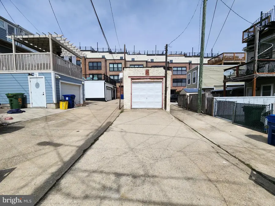 Garage On Conkling St, Highlandtown, MD 21224 - #2