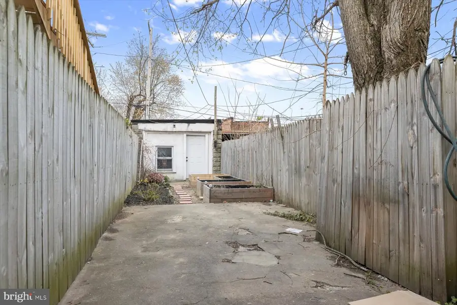 3302 Chestnut Ave, Baltimore, MD 21211 - #2