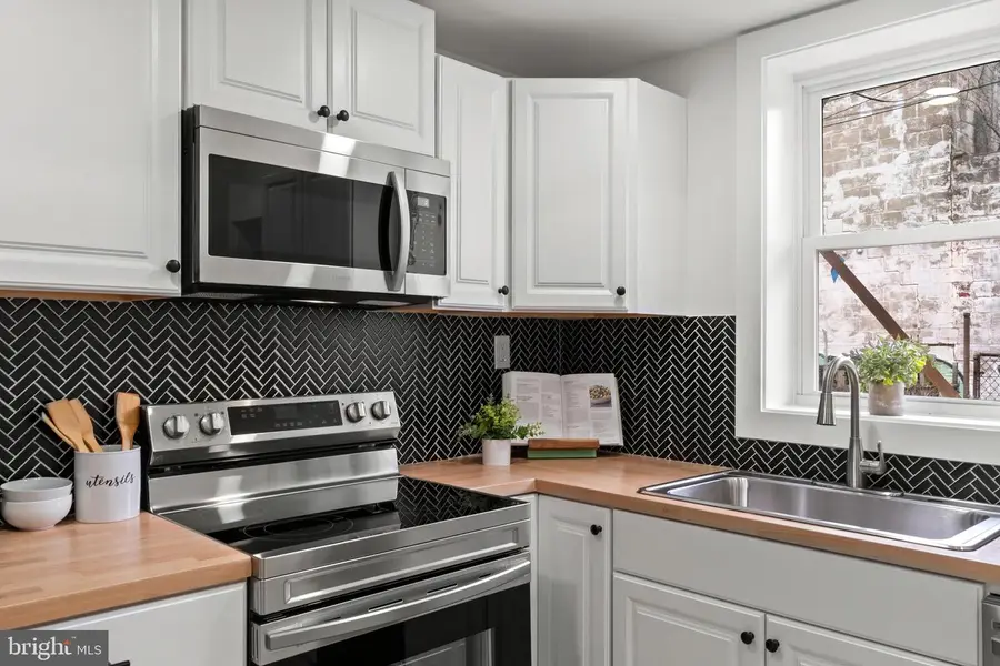 1222 Glyndon Ave, Baltimore, MD 21223 - #3