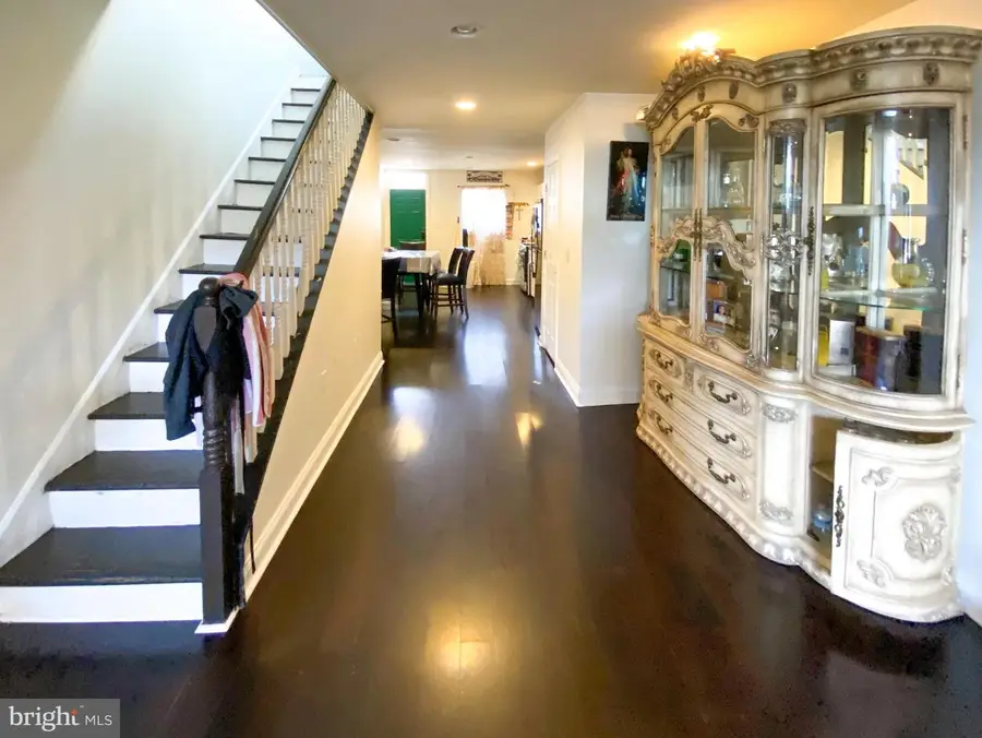 3018 E Fayette St E, Baltimore, MD 21224 - #2