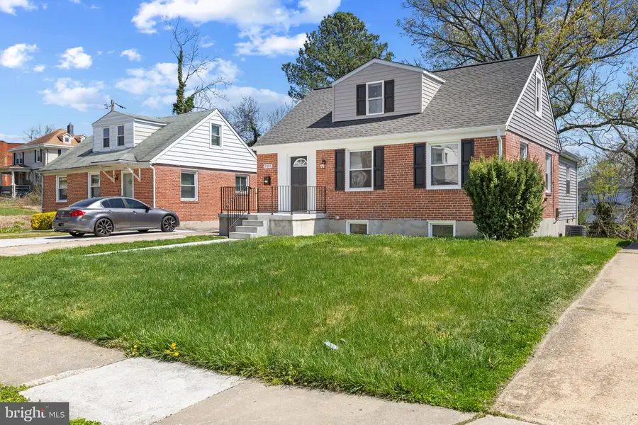5315 Midwood Ave, Baltimore, MD 21212 - #2