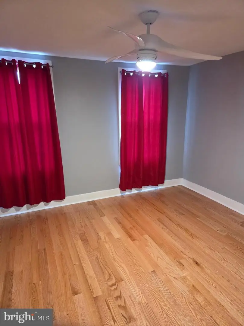 2609 E Hoffman St, Baltimore, MD 21213 - #3