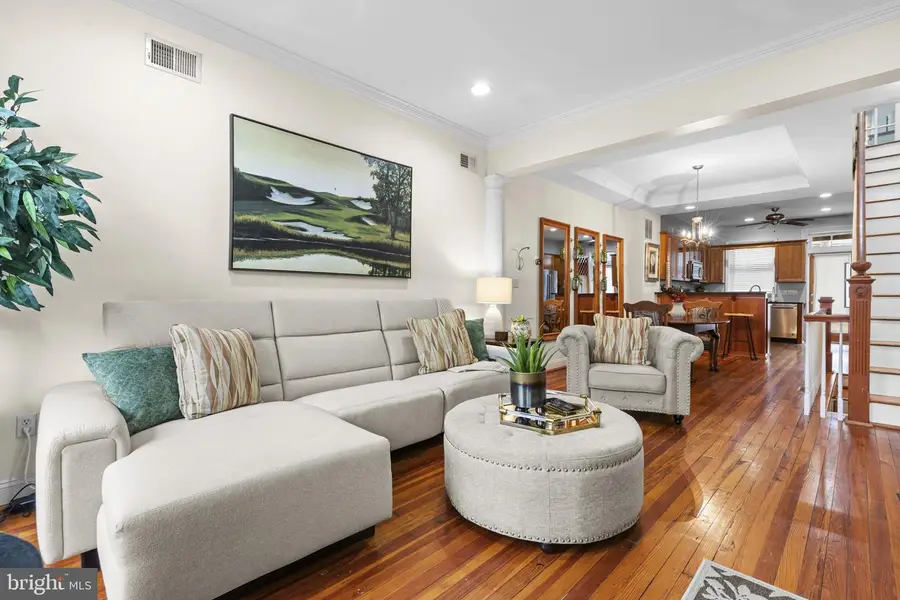 621 S Linwood Ave, Baltimore, MD 21224 - #2