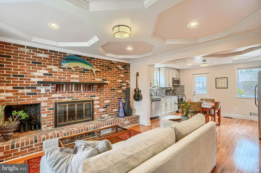 6007 Winthrope Ave, Baltimore, MD 21206 - #3