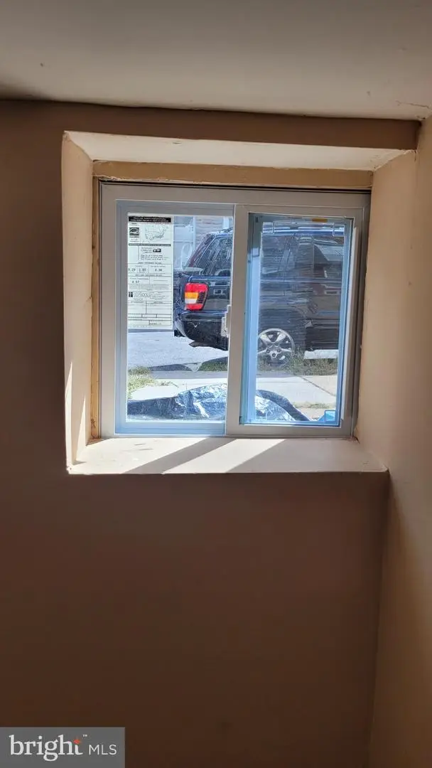 1706 W Lexington St, Baltimore, MD 21223 - #2