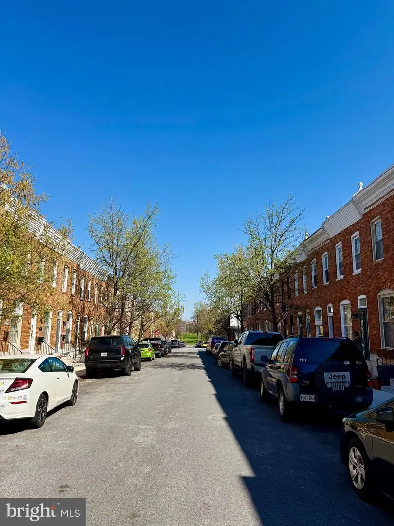 631 S Curley St, Baltimore, MD 21224 - #3