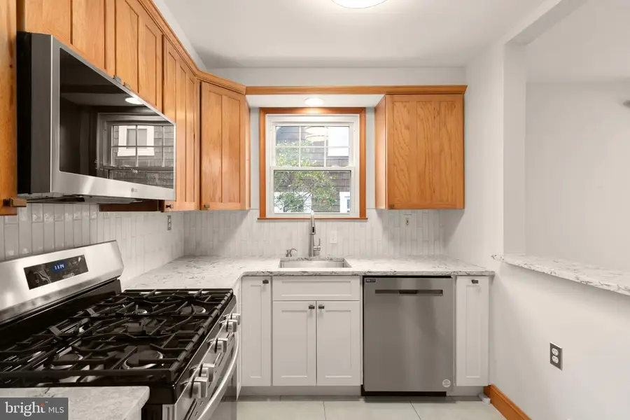 5204 Catalpha Rd, Baltimore, MD 21214 - #3