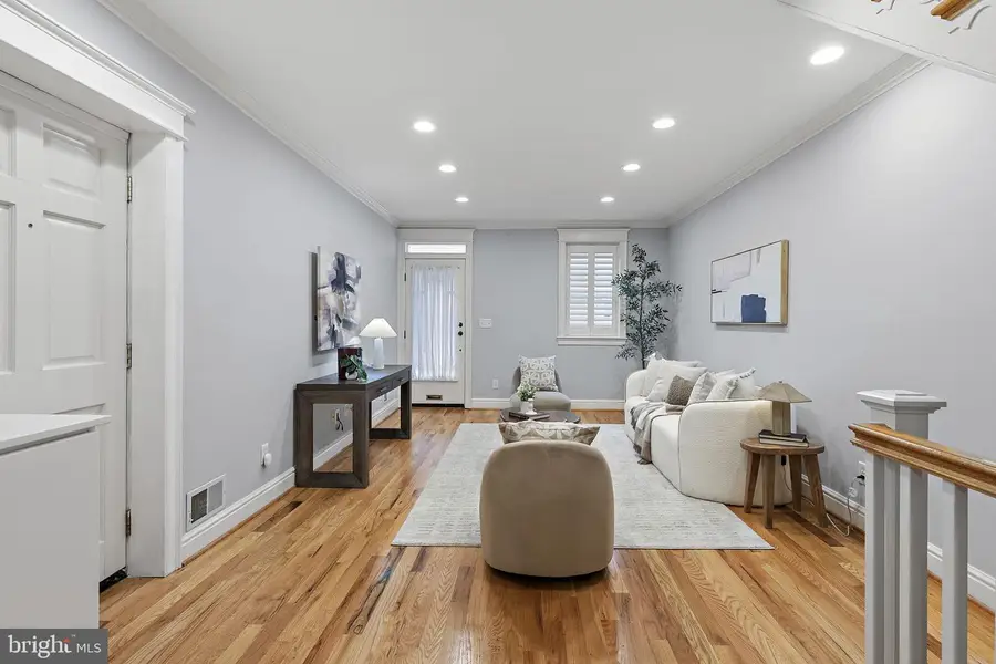 11 E Hamburg St, Baltimore, MD 21230 - #3