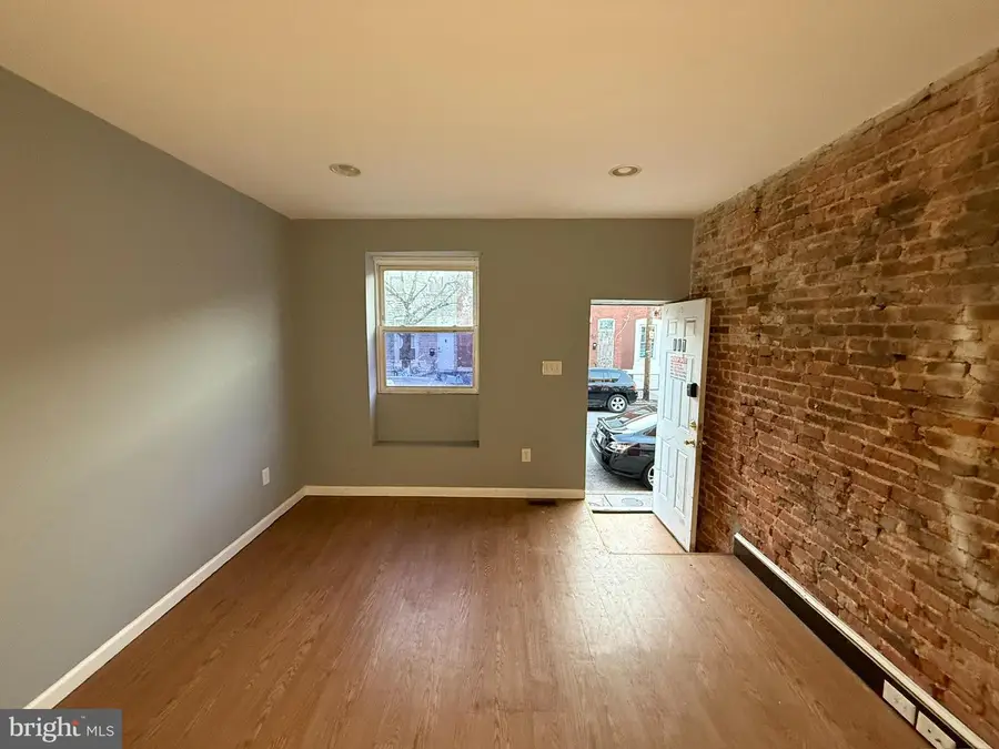 117 N Janney St, Baltimore, MD 21224 - #2