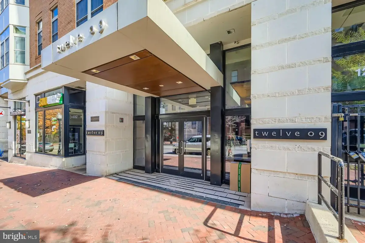 1209 N Charles St #404, Baltimore, MD 21201 - #1