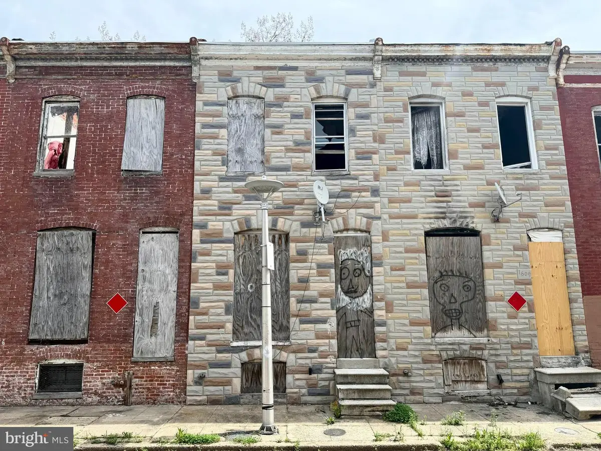 1611 N Chapel St, Baltimore, MD 21213 - #1