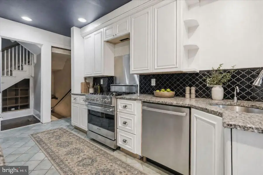 532 W University Pkwy, Baltimore, MD 21210 - #2