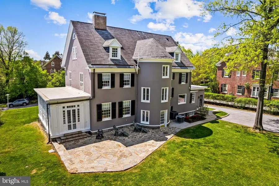502 Somerset Rd, Baltimore, MD 21210 - #2