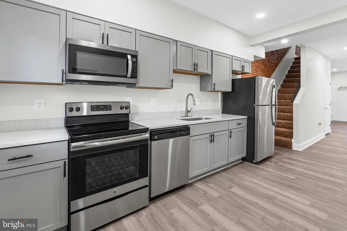 923 Bennett Pl, Baltimore, MD 21223 - #1