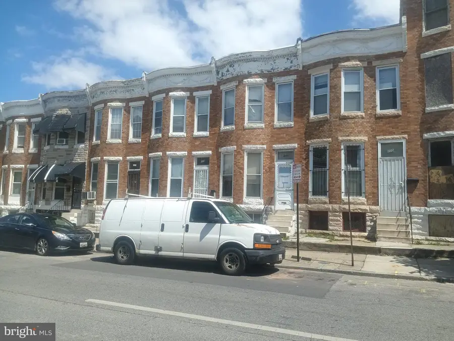 207 Monroe St, Baltimore, MD 21223 - #2