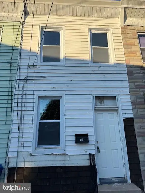 402 Cambria St, Baltimore, MD 21225 - #1
