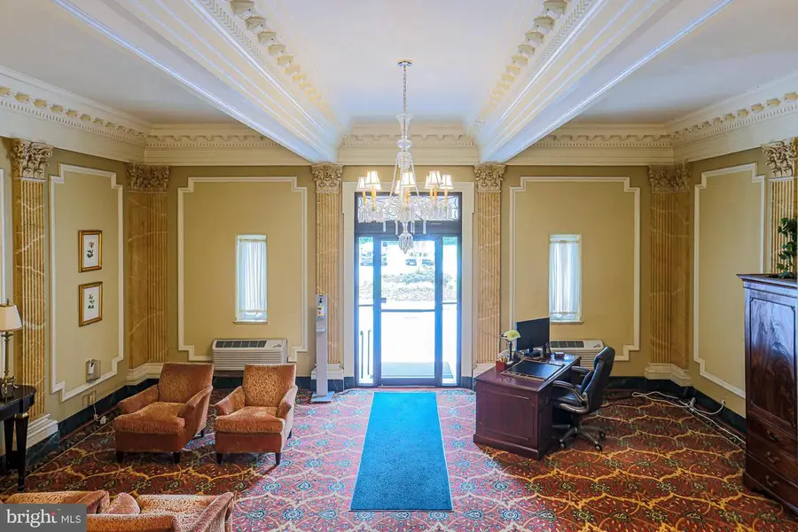 6701 Park Heights Ave #3c, Baltimore, MD 21215 - #2