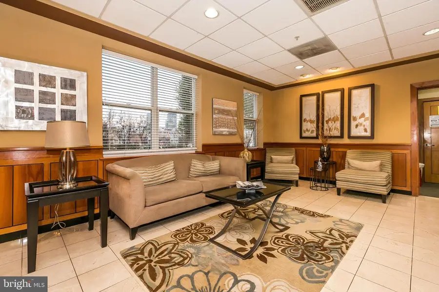 23 Pierside Dr #130, Baltimore, MD 21230 - #2