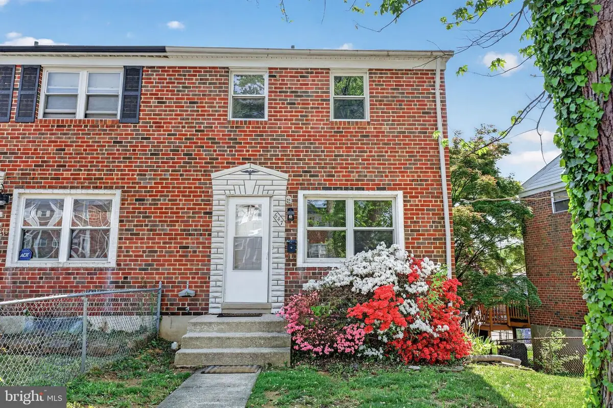 647 Charraway Rd, Baltimore, MD 21229 - #1
