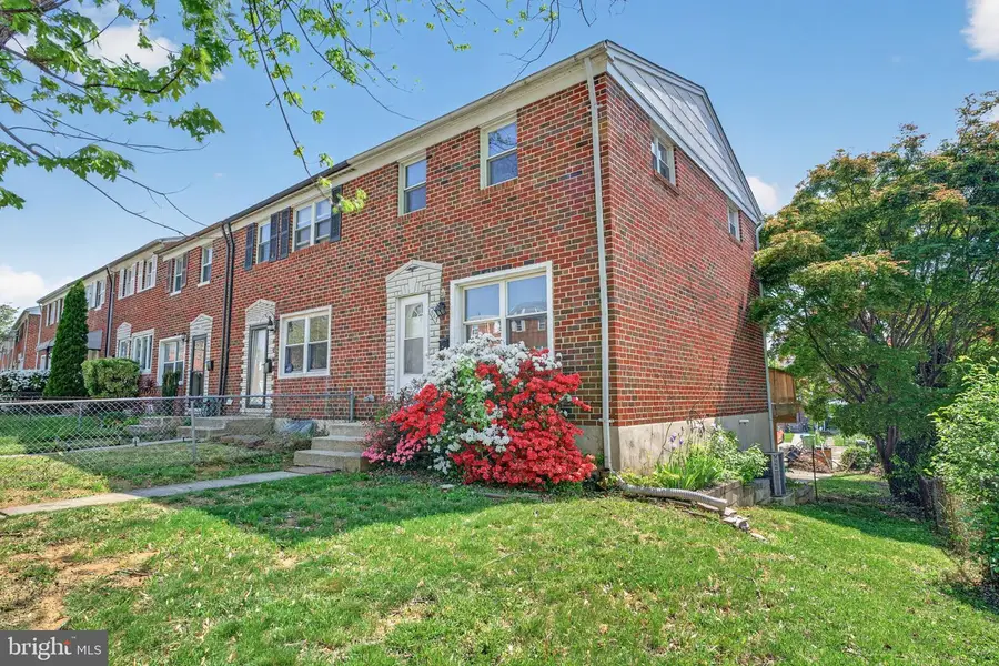 647 Charraway Rd, Baltimore, MD 21229 - #3