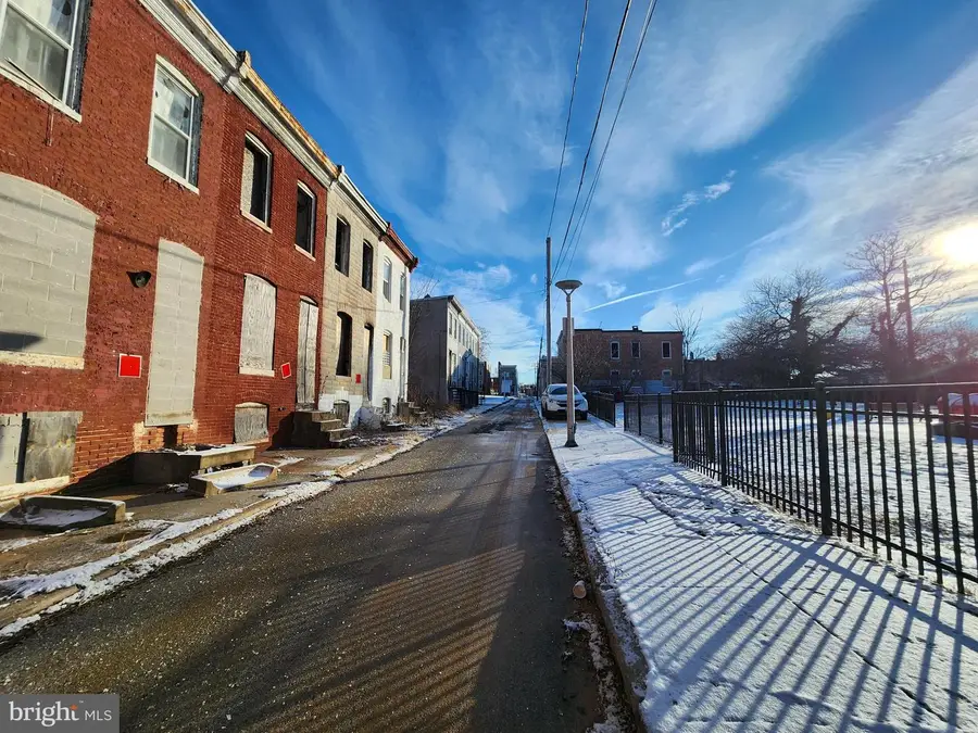 2132 Boyd St, Baltimore, MD 21223 - #3