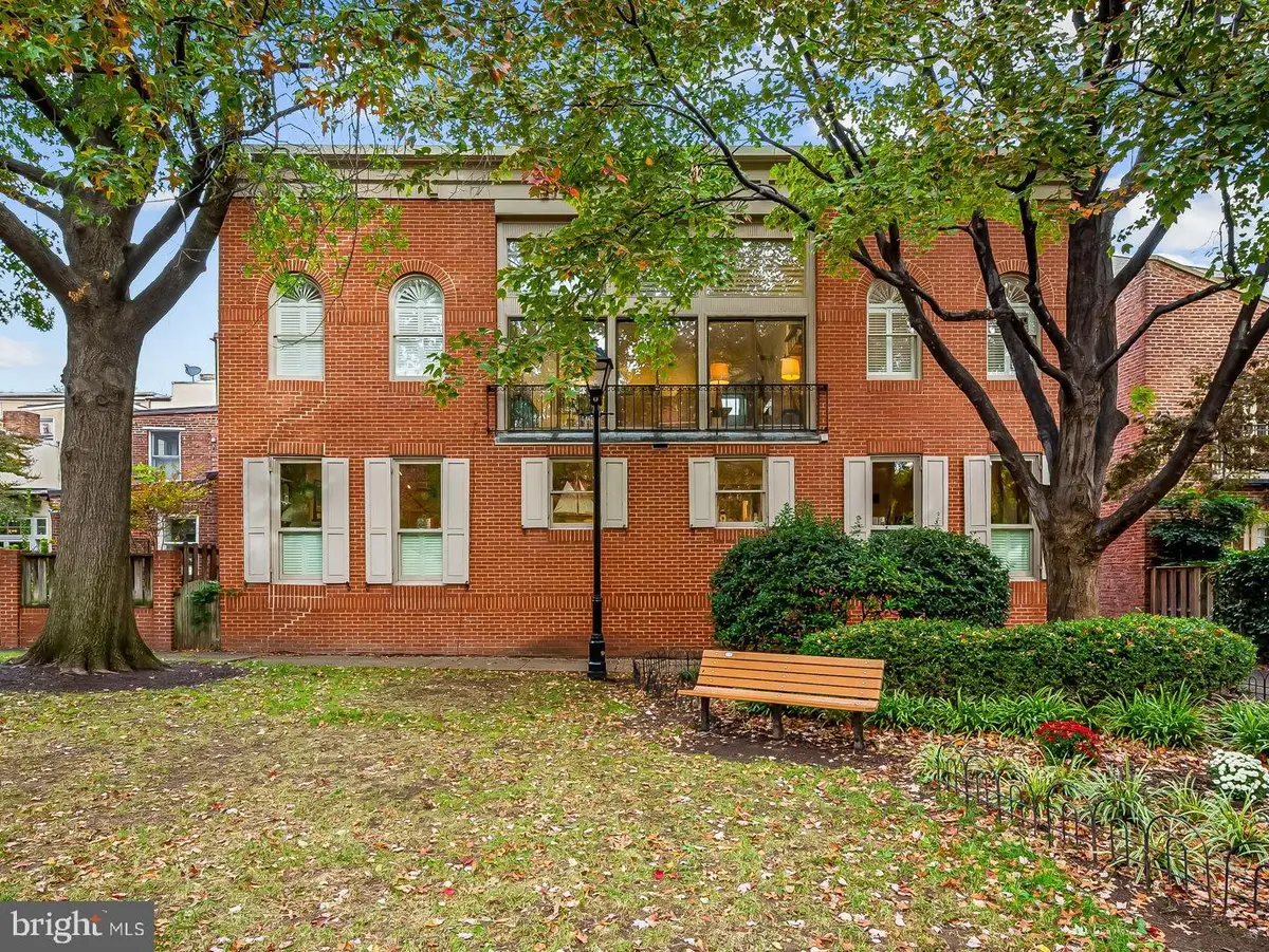 121 W Lee St W, Baltimore, MD 21201 - #1
