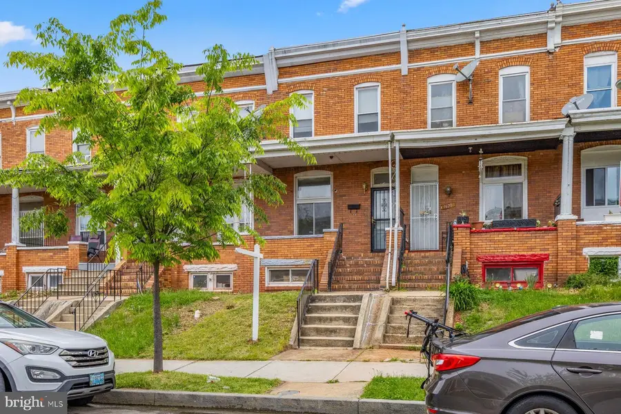 1618 E 29th St, Baltimore, MD 21218 - #2