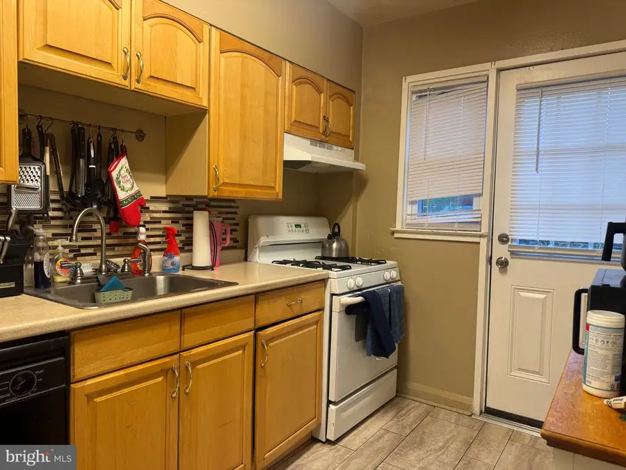 4719 Williston St, Baltimore, MD 21229 - #3