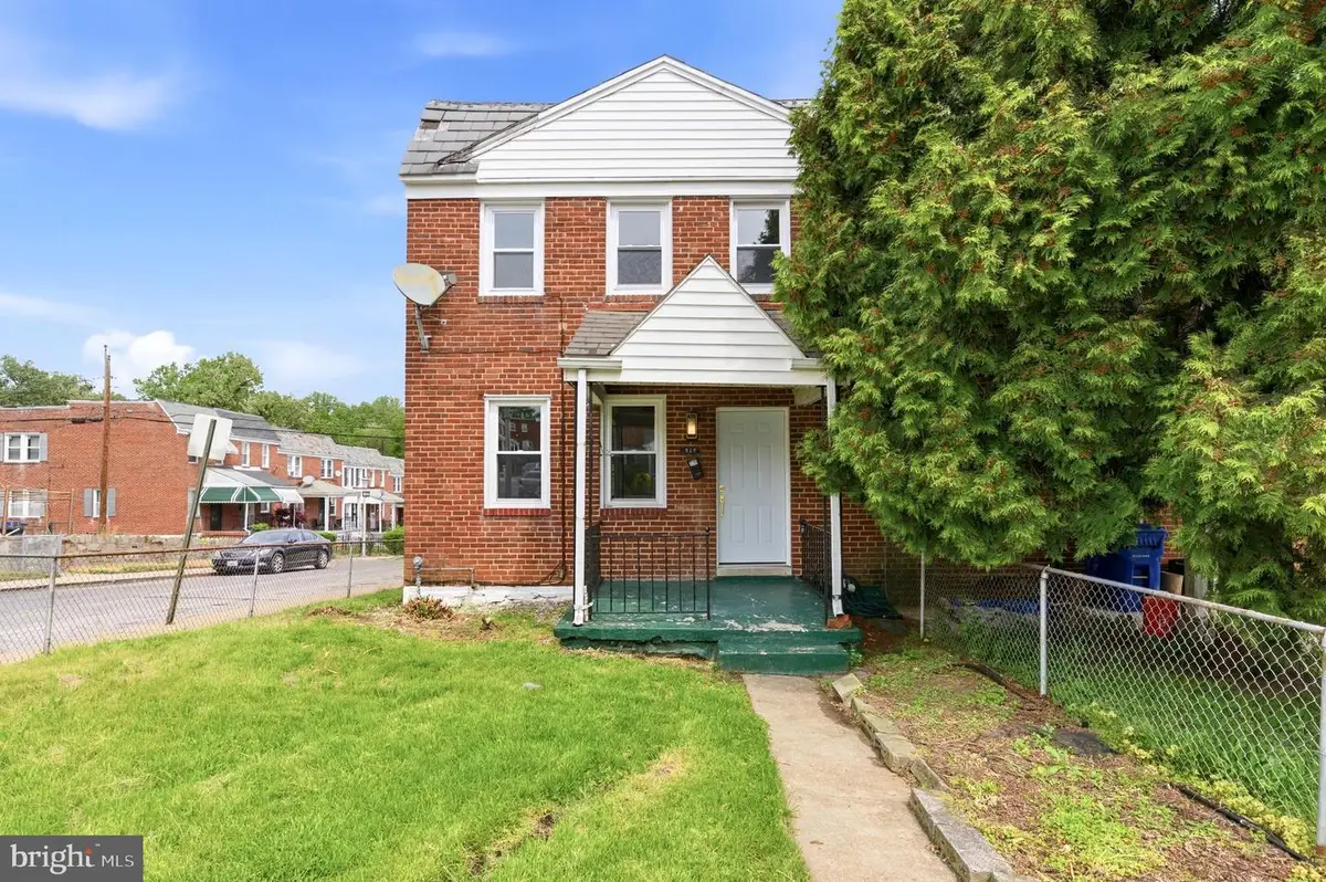 921 Mount Holly St, Baltimore, MD 21229 - #1