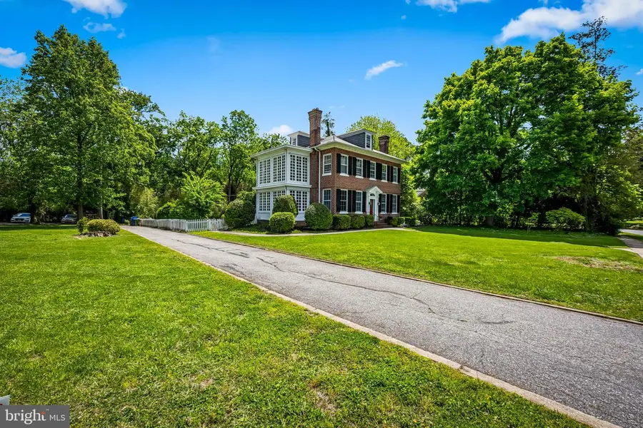527 Nottingham Rd, Baltimore, MD 21229 - #2