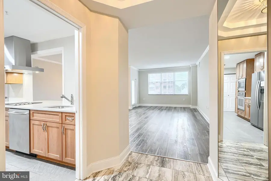 3801 Canterbury Rd #404, Baltimore, MD 21218 - #2